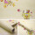 黄色の底のスポンジの赤ちゃんの壁紙